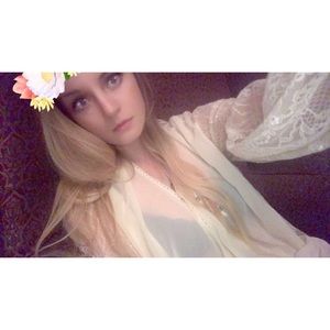 Meet your Posher, Ashleigh